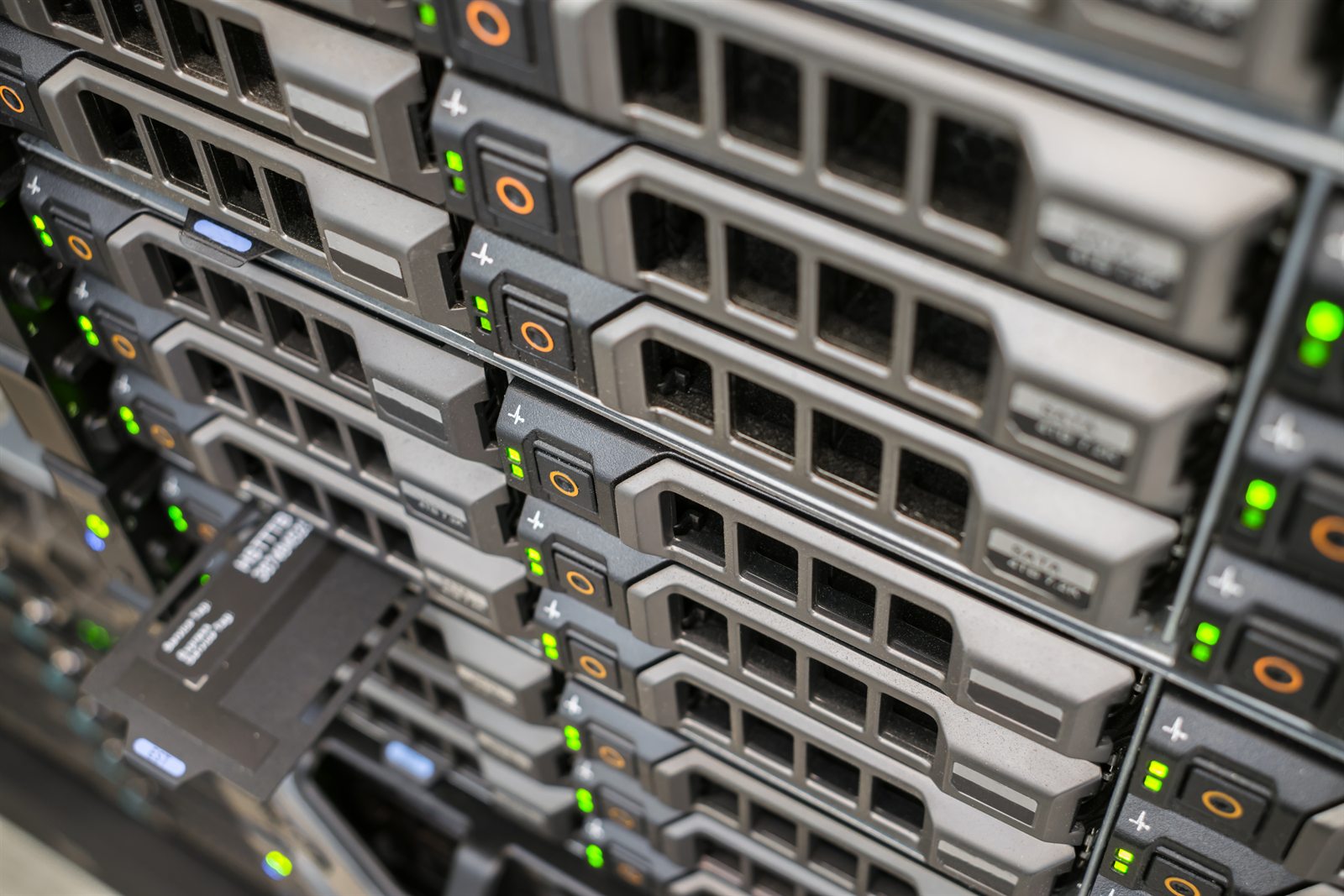 Antalya server RAID storage disk yuvalari ve sunucu destegi Biga Bilişim kurumsal hizmet görseli